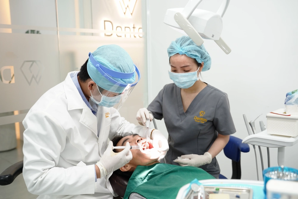 Đội ngũ bác sĩ Chuyên khoa II giàu kinh nghiệm tại Nha khoa Dentos